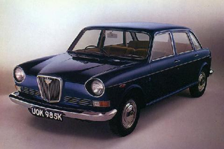 Illustration for article titled DD, Track or Burn: British Leyland Internal Rivalry Edition